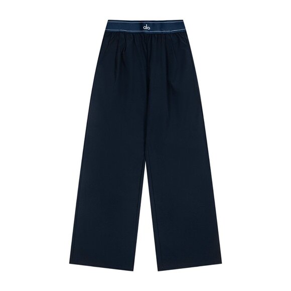 Alo Yoga Reflective Logo Loose Wide-Leg Pants In Navy Blue